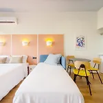 Amarelo Studio By Olala Homes